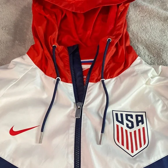 Nike USA Windbreaker Jacket - Picture 6 of 10